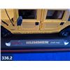 Image 2 : Large 1:18 Scale Hummer soft top - 1998, mint condition