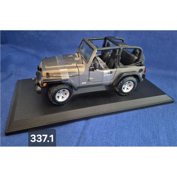 Large 1:18 Scale Jeep Rubicon - 2005, new condition