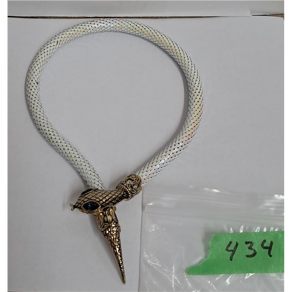 choker snake shape necklace