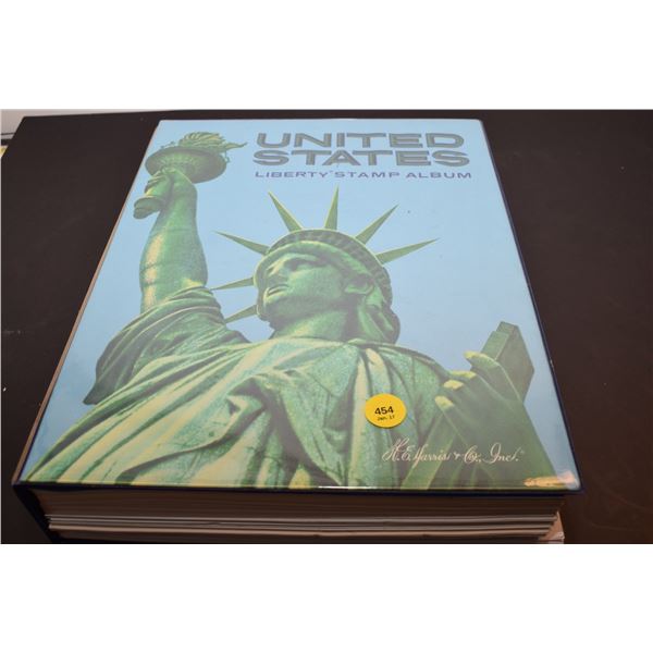 USA Stamp Album – Lots of Stamps