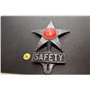 Image 1 : Safety License Plate Topper