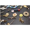 Image 6 : Costume Jewelry Lot