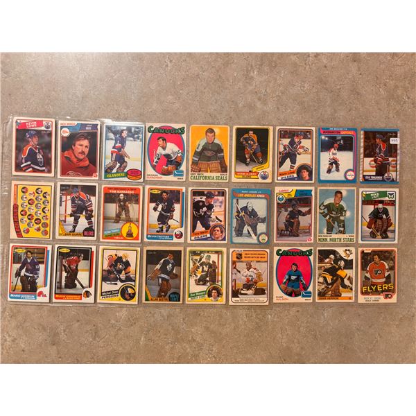 Assorted 70's / 80's Hockey Cards