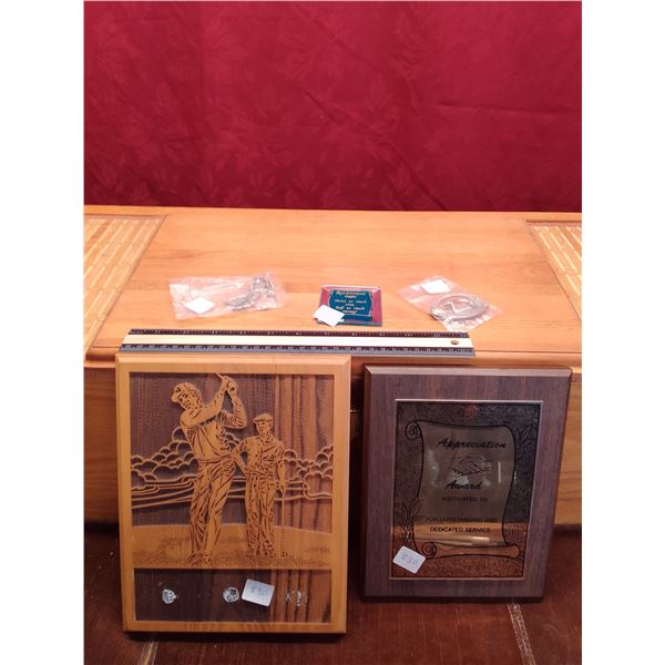 Vintage Golf Plaque, Appreciation Award & keychains Lot  - Assortment includes wooden golf scene pla