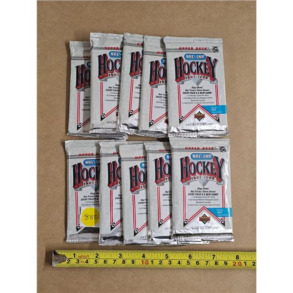 (10) Packs Hockey Cards ‘91/’92 *REPACKED/OPEN*