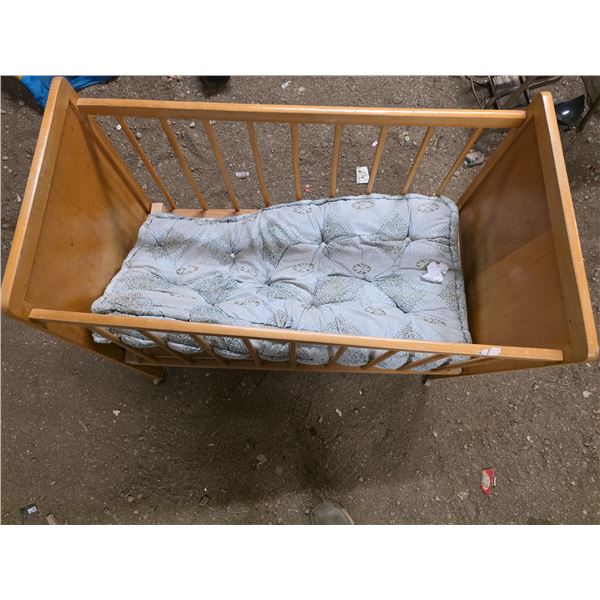 Wood crib- 34"H