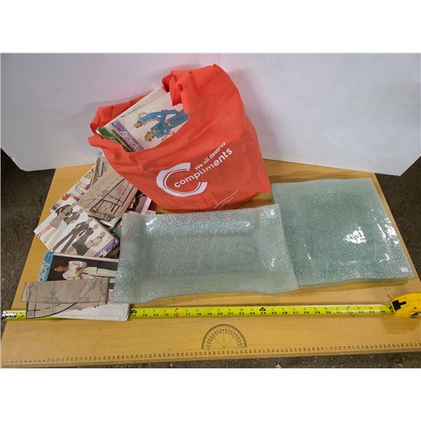 Glass plates and stitch patterns