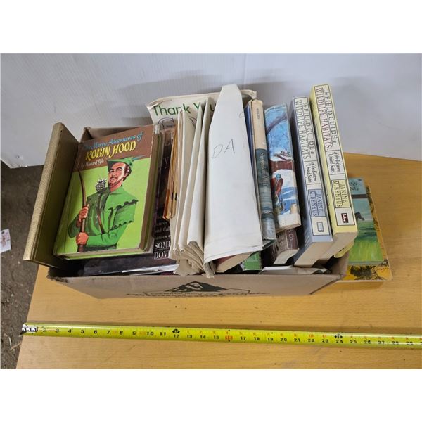 Lot of vintage books