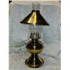 Image 1 : Brass Oil Lamp