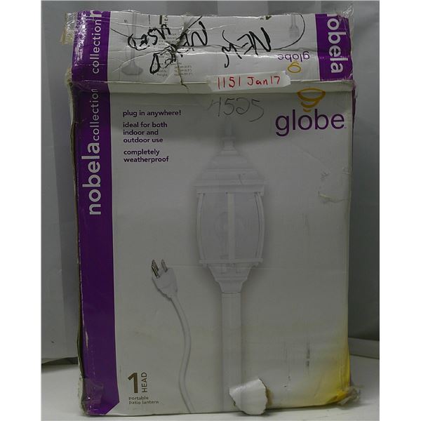 globe lamp post ( new in box) not tested