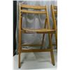 Image 2 : 2 wood folding chairs