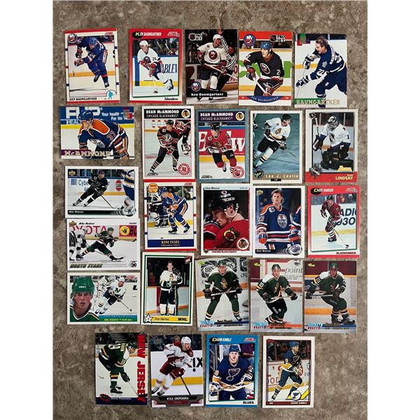 1254- Raider hockey heroes lot of 25 different cards. Baumgartner. McAmmond. Kimble. Issel. Modano. 