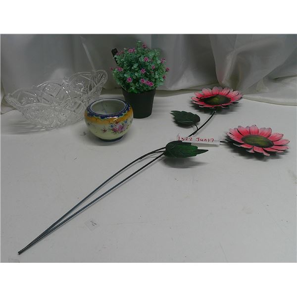 Garden décor + glass dish