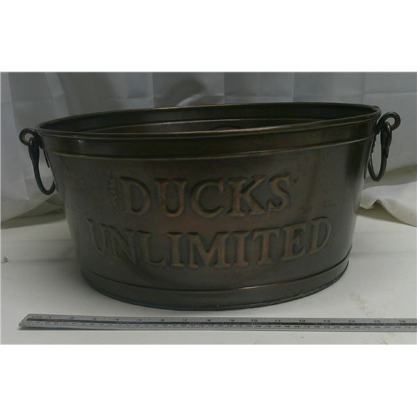Ducks unlimited tin