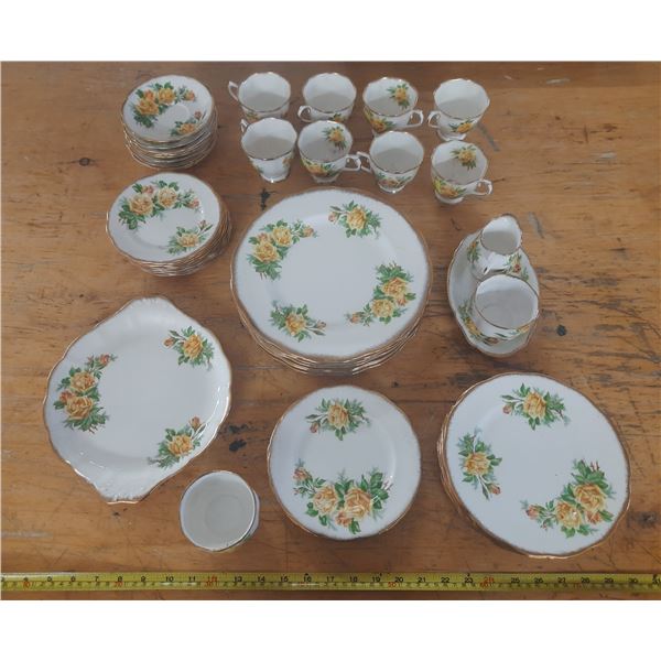 Royal Albert "Tea Rose" 47 Pieces Dinner Set.