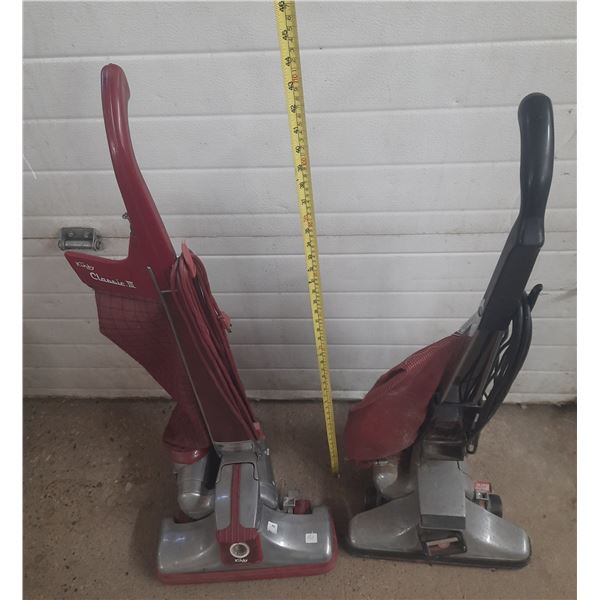 (2) Vacume Cleaners. (Untested)