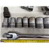 Image 5 : LOT OF S-K 1/2-INCHES DRIVE SOCKETS, WRENCH, RATCHETING WRENCH, AND EXTENSIONS ON METAL TOOLBOX TRAY