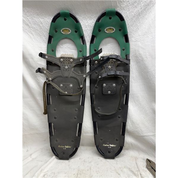 CABELA’S ALASKAN OUTFITTERS SNOWSHOES