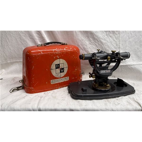 VINTAGE DAVID WHITE UNIVERSAL REALIST SURVEYORS’ TRANSIT WITH CASE