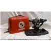 Image 1 : VINTAGE DAVID WHITE UNIVERSAL REALIST SURVEYORS’ TRANSIT WITH CASE
