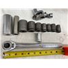 Image 8 : SOCKET SETS - 3/8-IN AND 1/2-IN DRIVES, WRENCHES, AND DRIVE STUD REMOVER