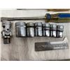 Image 2 : INDESTRO TOOLS LOT, MISCELLANEOUS