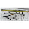 Image 1 : COLLECTION OF AUTOMOTIVE TOOLS, INCLUDING A MULTIPURPOSE BEARING AND PULLEY PULLER SET, BREAKER BARS