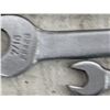 Image 16 : VINTAGE DURO METAL PRODUCTS CO. COMBINATION WRENCHES AND SOCKETS