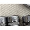 Image 7 : VINTAGE DURO METAL PRODUCTS CO. COMBINATION WRENCHES AND SOCKETS