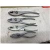 Image 2 : PLIERS, LOT OF 4 INCLUDING CEETEE CO CRESCENT PLIERS