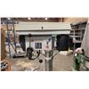 Image 2 : DELTA 17-965 INDUSTRIAL DRILL PRESS