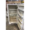Image 2 : WHIRLPOOL EV161FZTQ WHITE SINGLE DOOR REFRIGERATOR