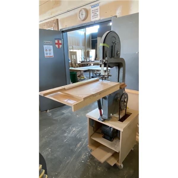 GENERAL INDUSTRIAL BAND SAW