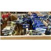 Image 5 : APPROX. 60 ASSORTED CLAMPS WITH MOBILE WOODEN CART