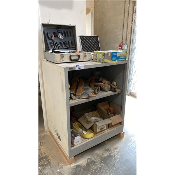 GREY METAL CABINET AND CONTENTS - ASSORTED TOOLS, HARDWARE AND MISCELLANEOUS