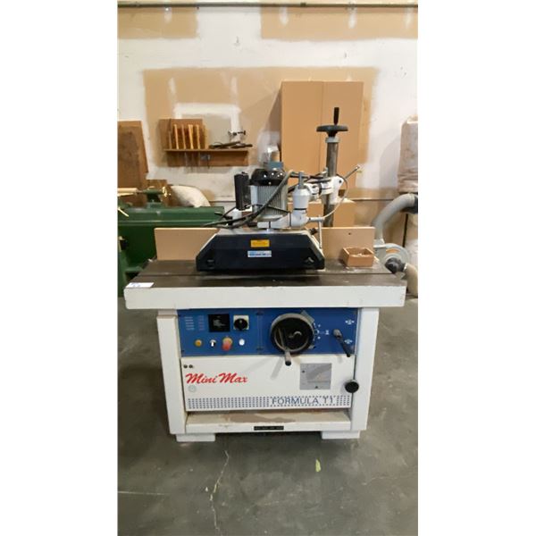 MINI MAX FORMULA T1 PROFESSIONAL GRADE WOOD SHAPER MACHINE WITH CO-MATIC POWER FEEDER