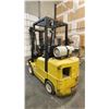 Image 2 : HYSTER S65XM YELLOW PROPANE FORKLIFT-HOURS UNKNOWN, 3 STAGE MAST, SOLID RUBBER TIRES, 1000LB