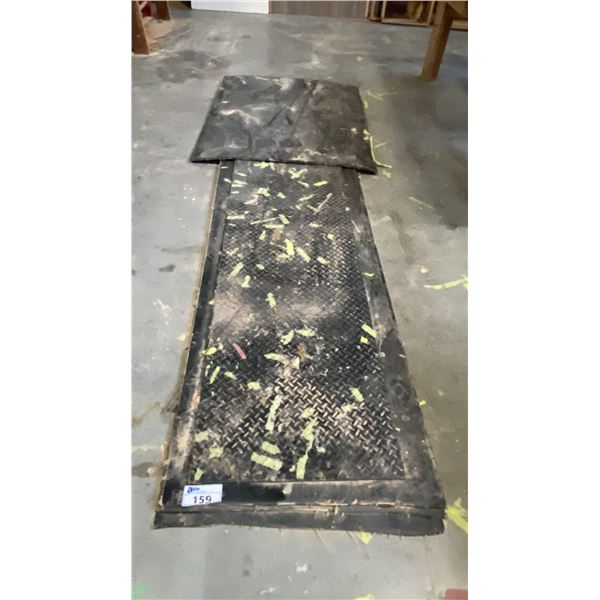 5 ASSORTED ANTI FATIGUE FLOOR MATS