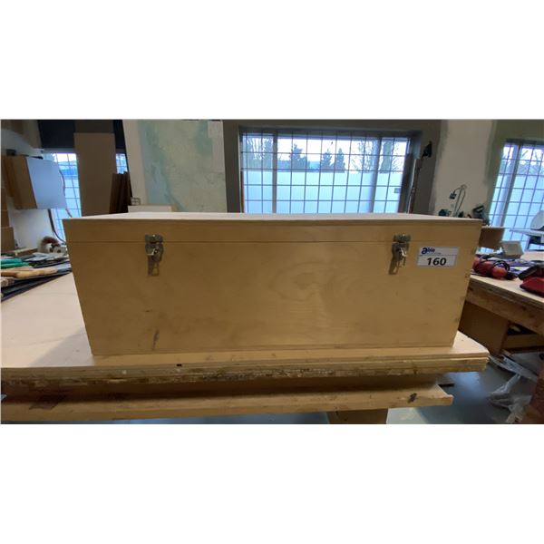 LEIGH D4 DOVETAIL JIG IN WOODEN BOX