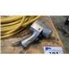 Image 2 : GROUP OF 3 PNEUMATIC TOOLS AND YELLOW AIRLINE HOSE