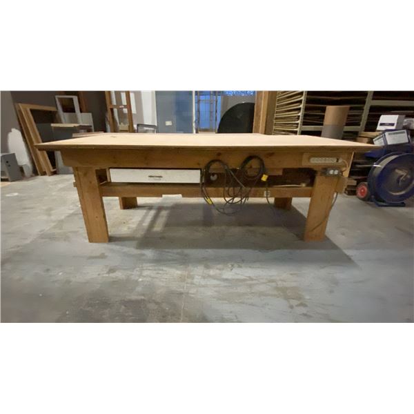 WOODEN WORK TABLE WITH BUILT-IN VIBRATING SYSTEM - APPROX.8FT X 4FT X 3FT HIGH