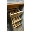 Image 10 : CONTENTS OF OFFICE