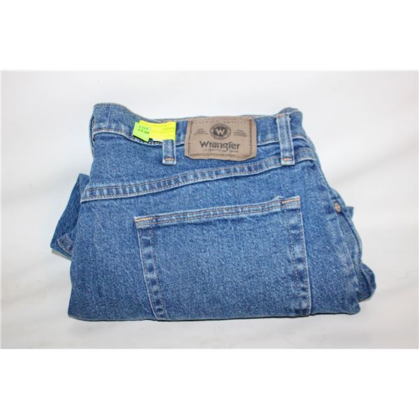 MENS 36X32 WRANGLER BLUE JEANS