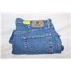 Image 1 : MENS 36X32 WRANGLER BLUE JEANS