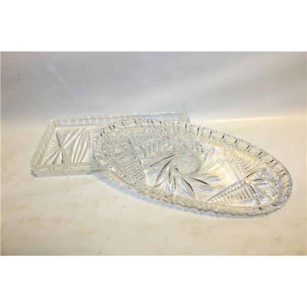 PAIR OF PINWHEEL CRYSTAL SERVING DISHES