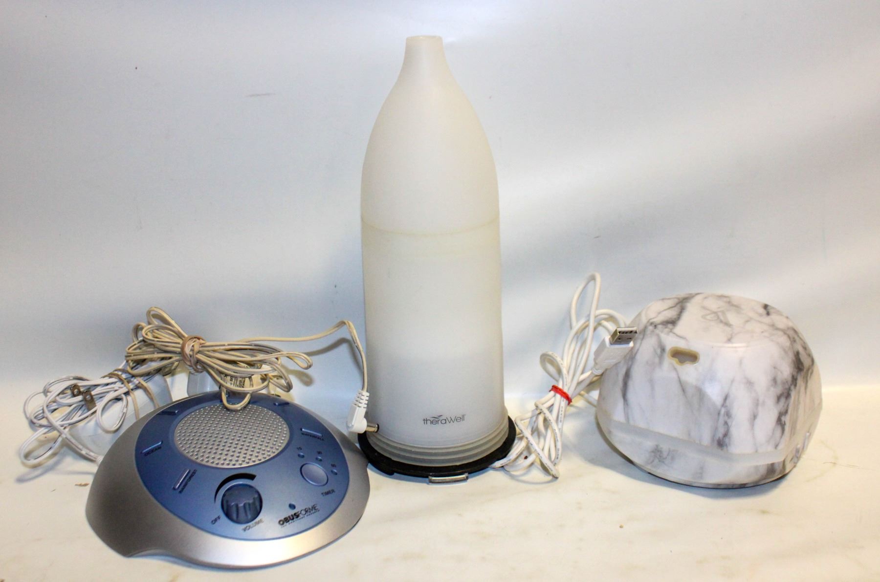 OBUSFORME SOUND MACHINE+2 SCENT DIFFUSERS