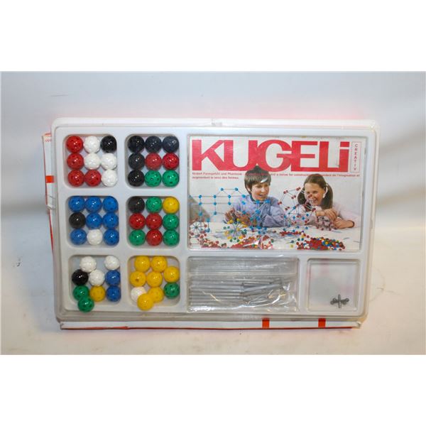 VINTAGE 1960'S (NEW IN BOX) KUGELI
