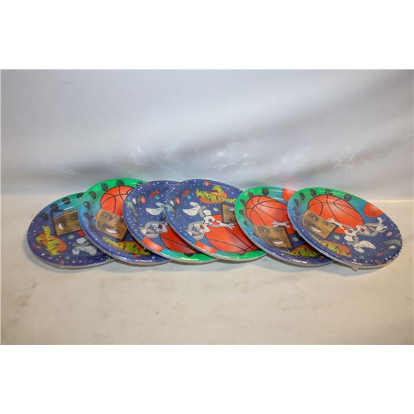 NEW 80 PLATES VINTAGE SPACE JAM W/MICHEAL JORDAN