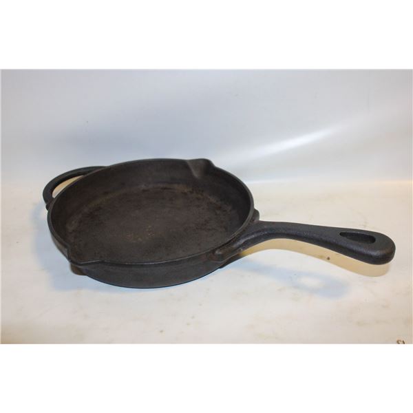 PIONEER WOMAN CAST IRON FRY PAN-ESTATE