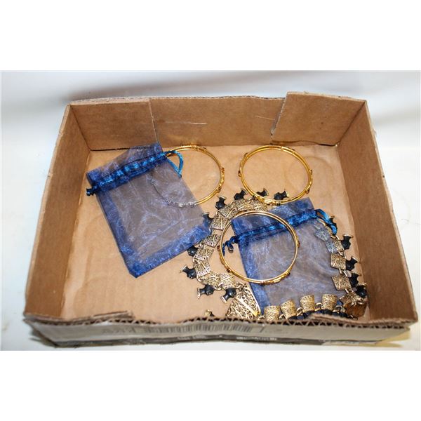 GOLD TONED EGYPTIAN THEMED NECKLACE